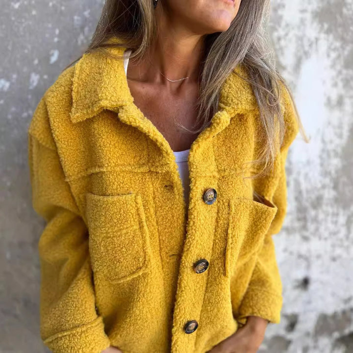 Mariana | Manteau court en laine à revers